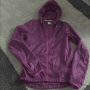 Nike women’s running rain jacket